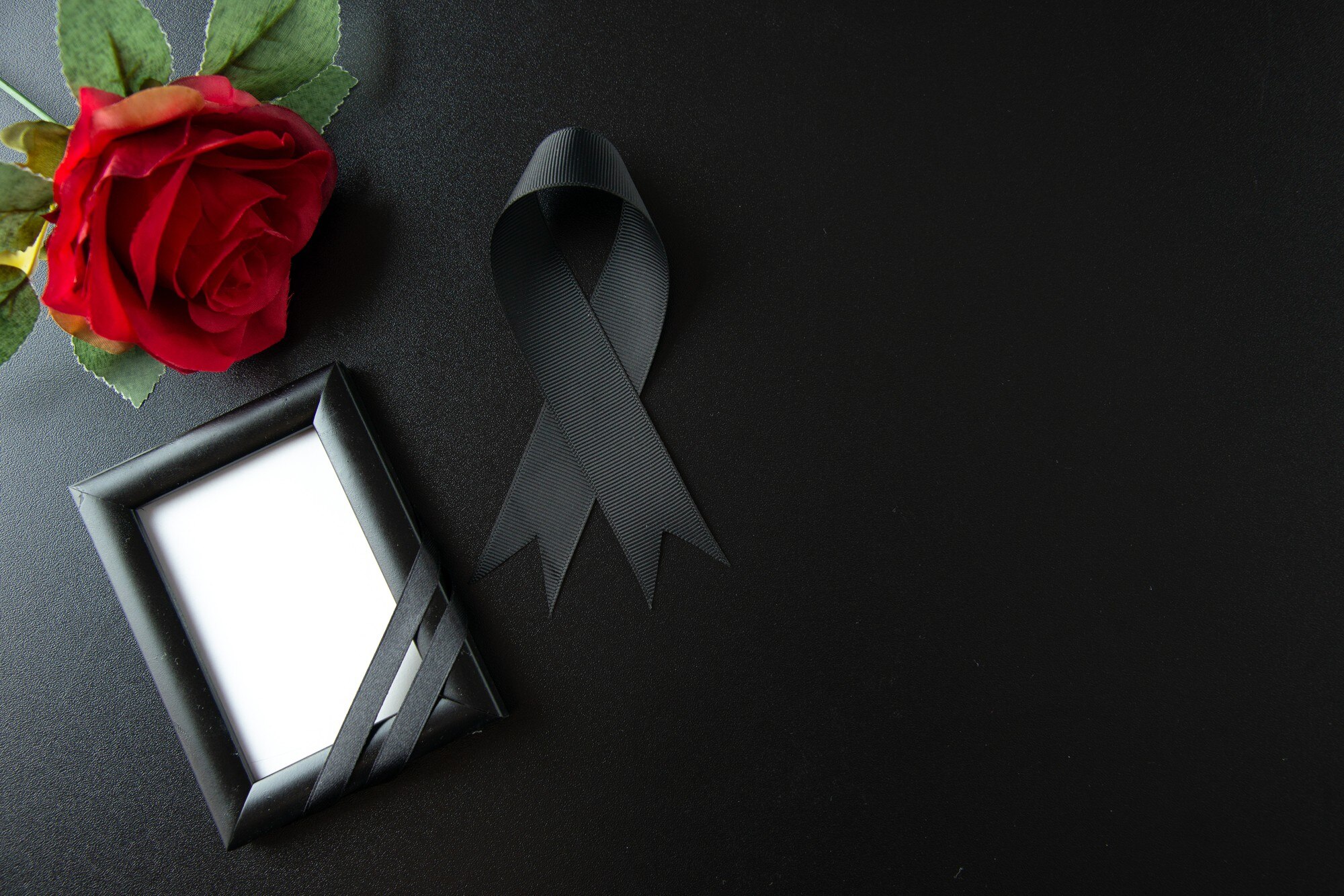 Memorializing a Loved One After Cremation